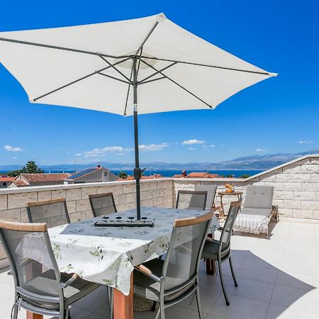 Apartments And Rooms With Parking Space Supetar, Brac - 5658 エクステリア 写真