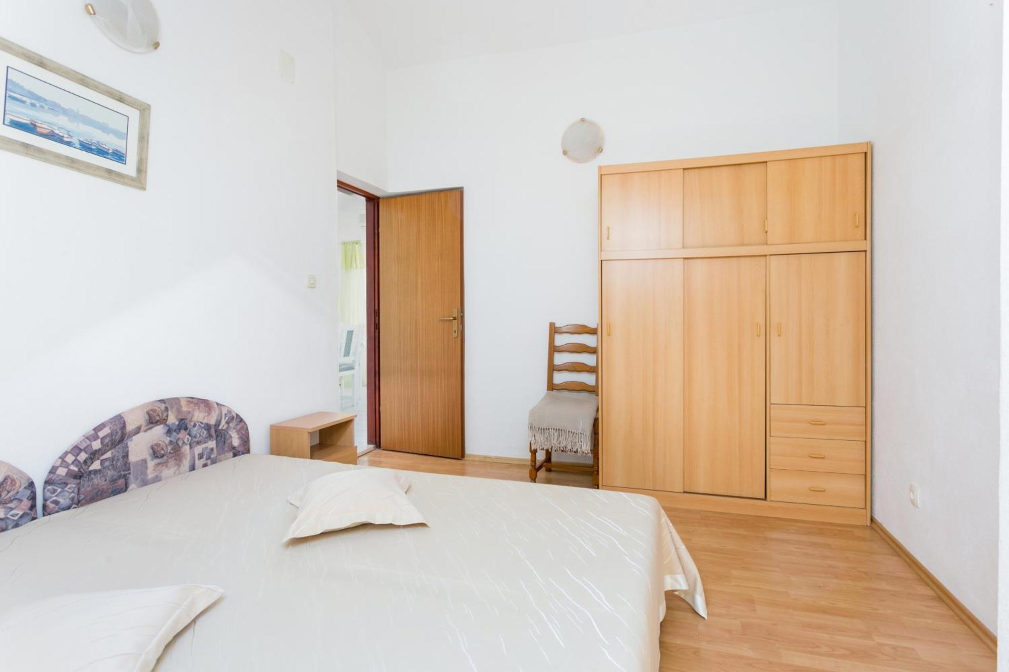 Apartments And Rooms With Parking Space Supetar, Brac - 5658 部屋 写真