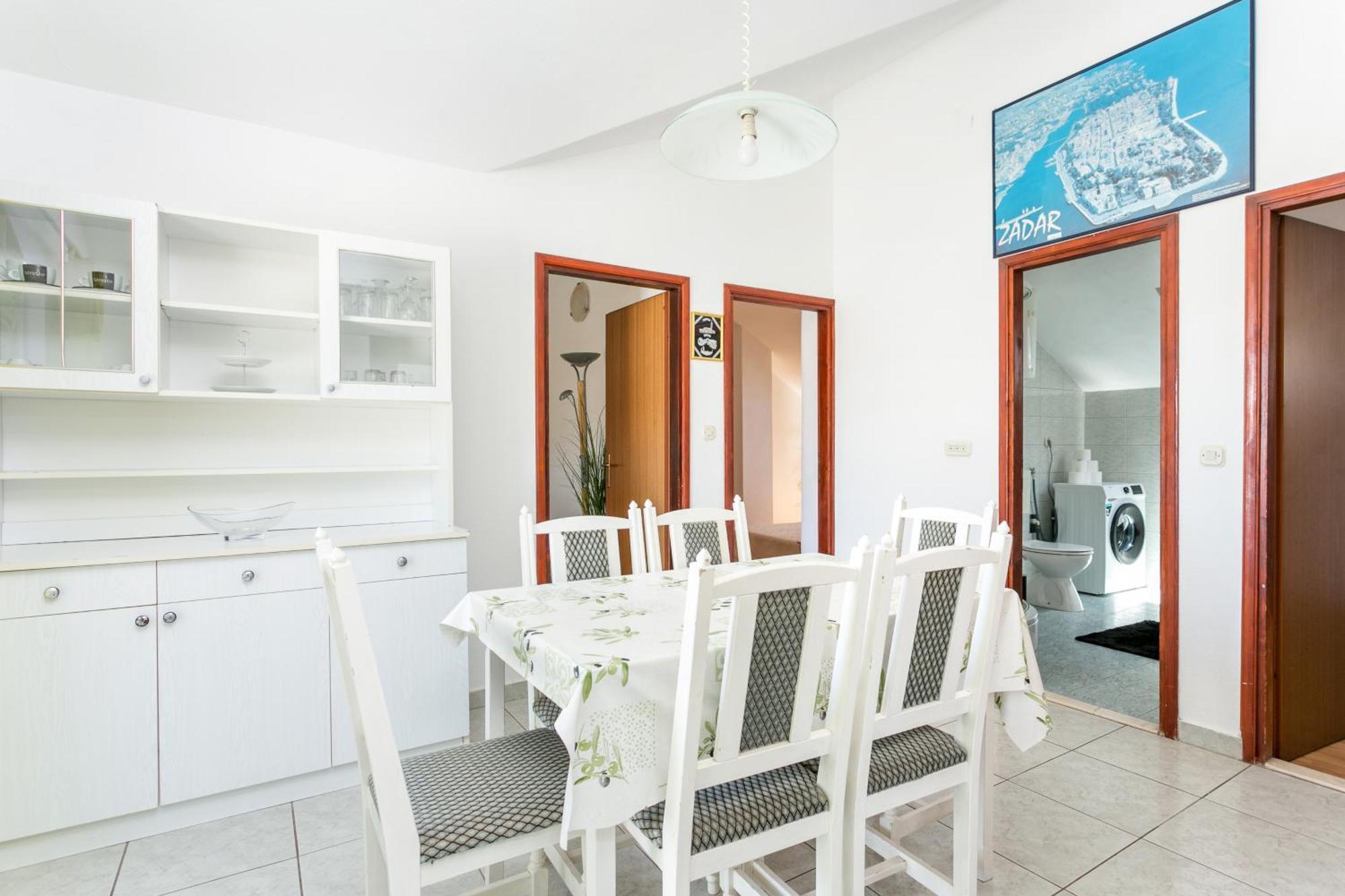 Apartments And Rooms With Parking Space Supetar, Brac - 5658 部屋 写真