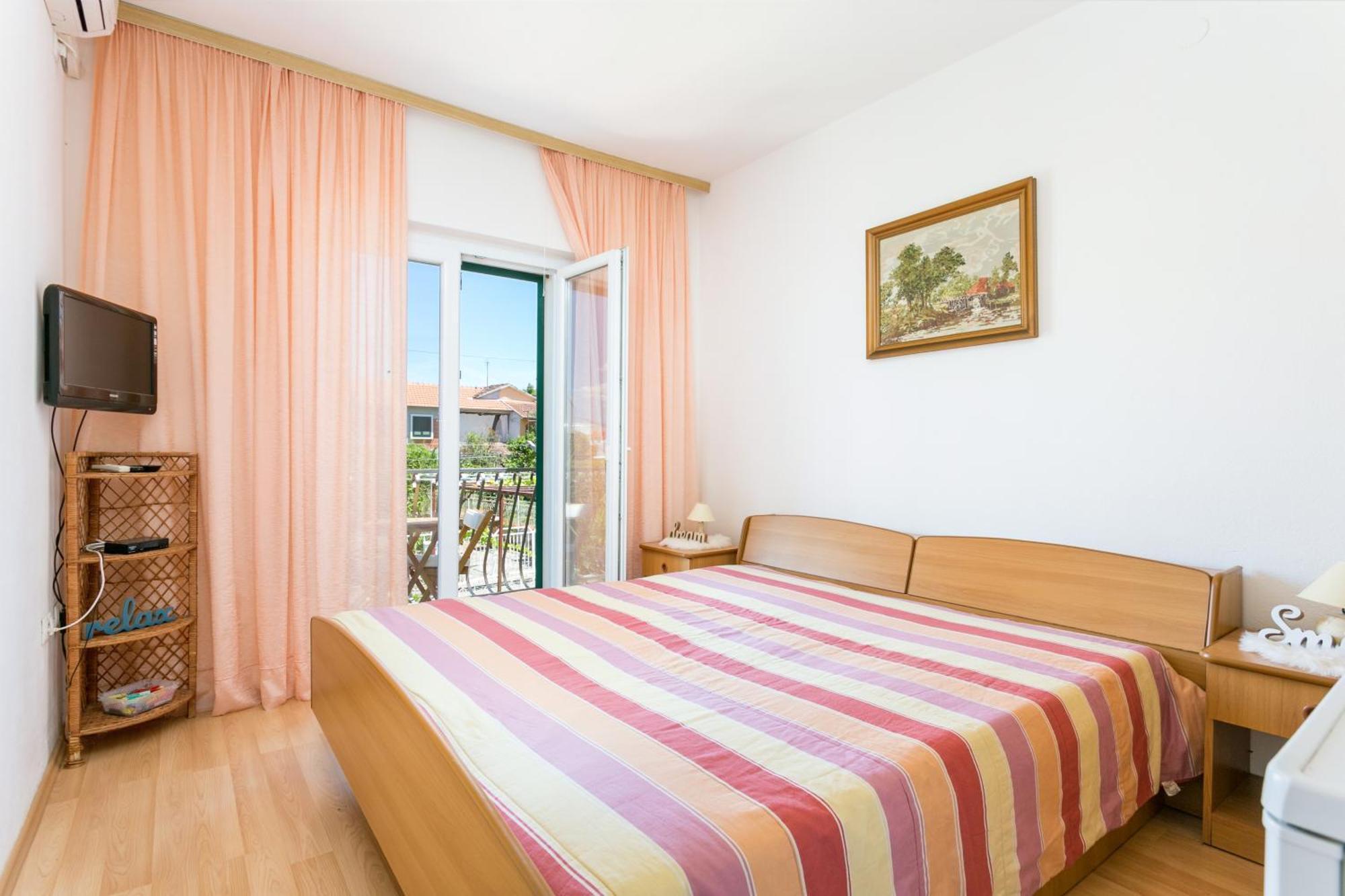 Apartments And Rooms With Parking Space Supetar, Brac - 5658 エクステリア 写真